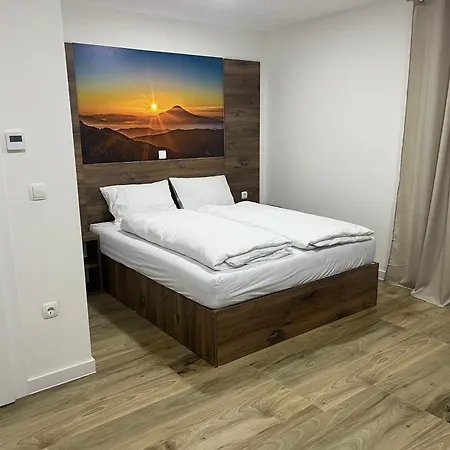 Apartmani I Sobe Vidovic Appartamento Prozor
