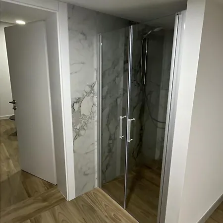 Apartmani I Sobe Vidovic